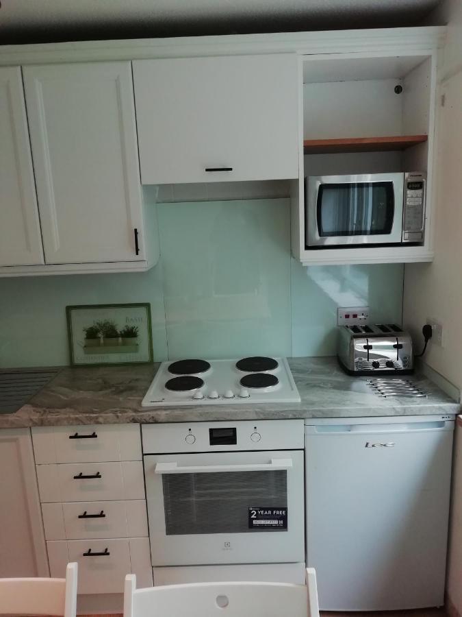 2 Bed Villa With Full Use Of Site Facilities 뉴키 외부 사진